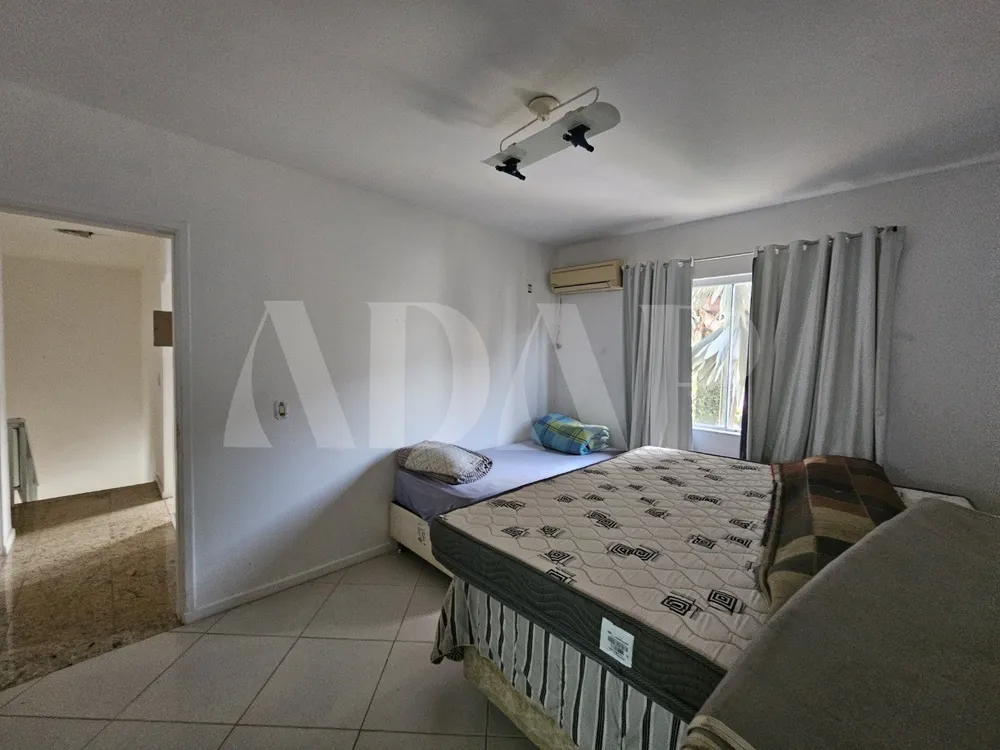 Casa, 3 quartos, 210 m² - Foto 21