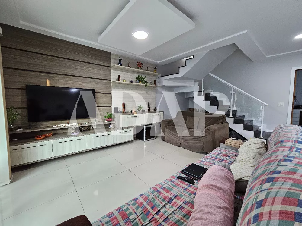 Casa, 4 quartos, 256 m² - Foto 3