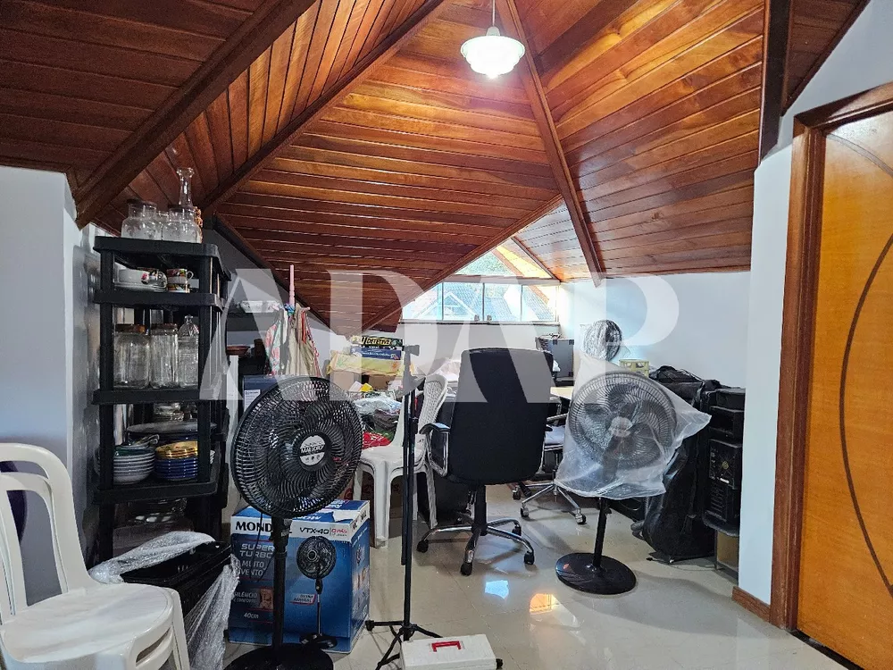 Casa, 4 quartos, 256 m² - Foto 15