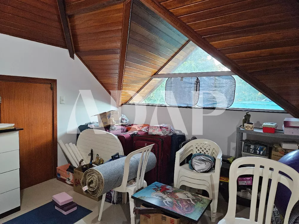 Casa, 4 quartos, 256 m² - Foto 35
