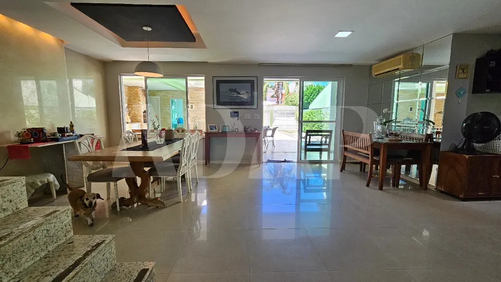 Casa, 3 quartos, 300 m² - Foto 13