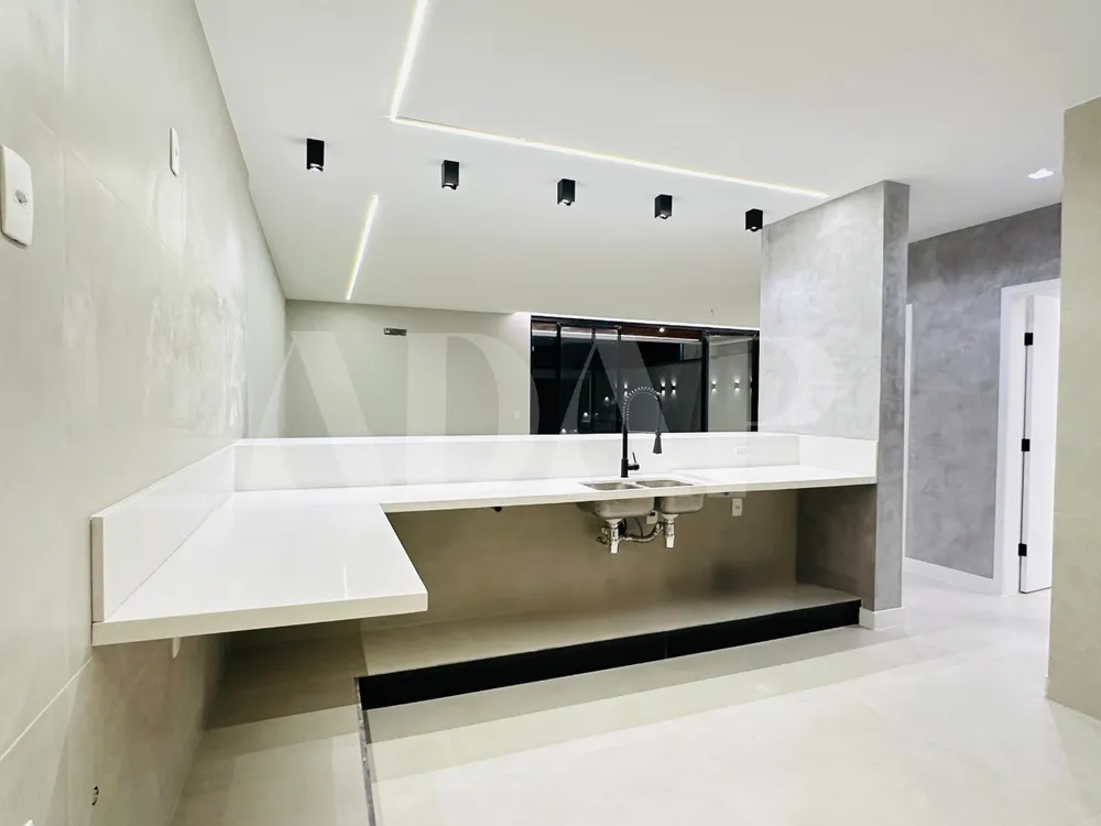 Casa, 4 quartos, 202 m² - Foto 8