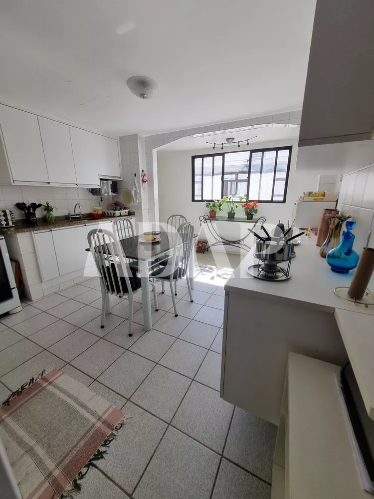 Cobertura, 3 quartos, 195 m² - Foto 30