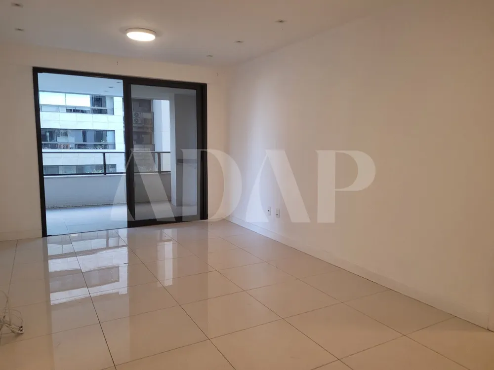 Apartamento, 3 quartos, 134 m² - Foto 2