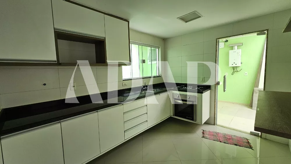 Casa, 3 quartos, 220 m² - Foto 11