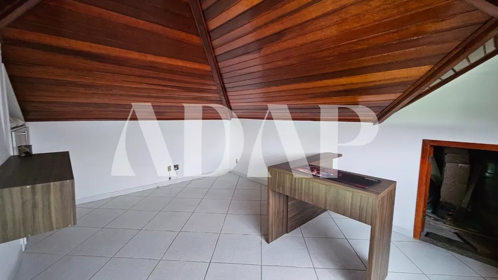 Casa, 3 quartos, 220 m² - Foto 28