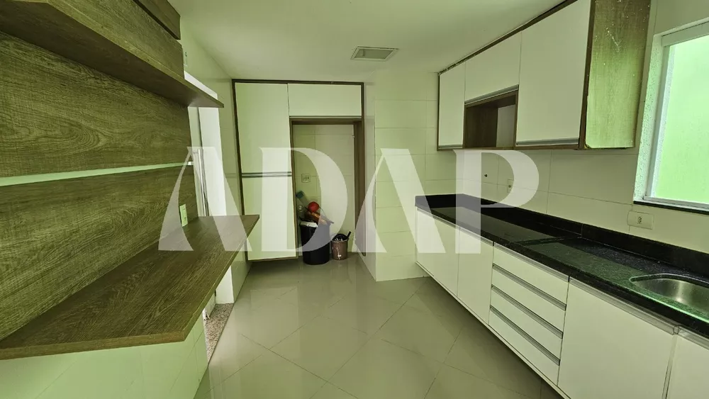 Casa, 3 quartos, 220 m² - Foto 3