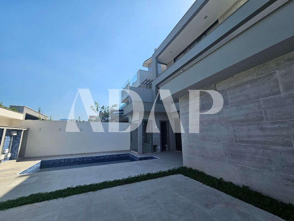 Casa à venda com 5 quartos, 442m² - Foto 9