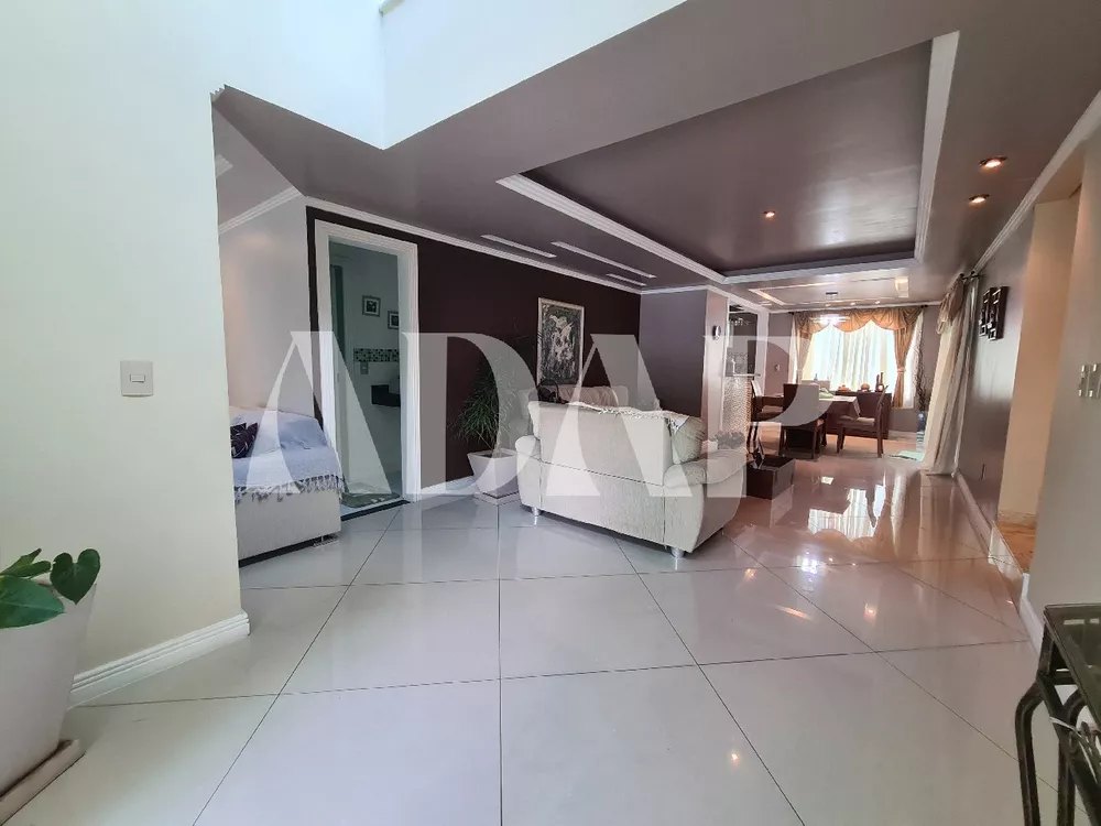 Casa, 4 quartos, 300 m² - Foto 15