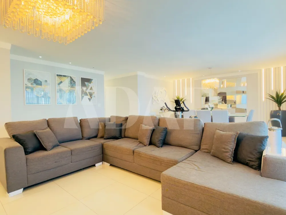 Cobertura, 3 quartos, 203 m² - Foto 1