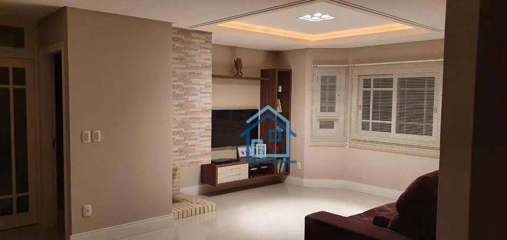 Casa, 3 quartos, 245 m² - Foto 4
