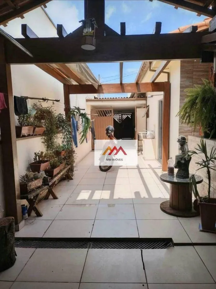 Casa, 4 quartos, 150 m² - Foto 1