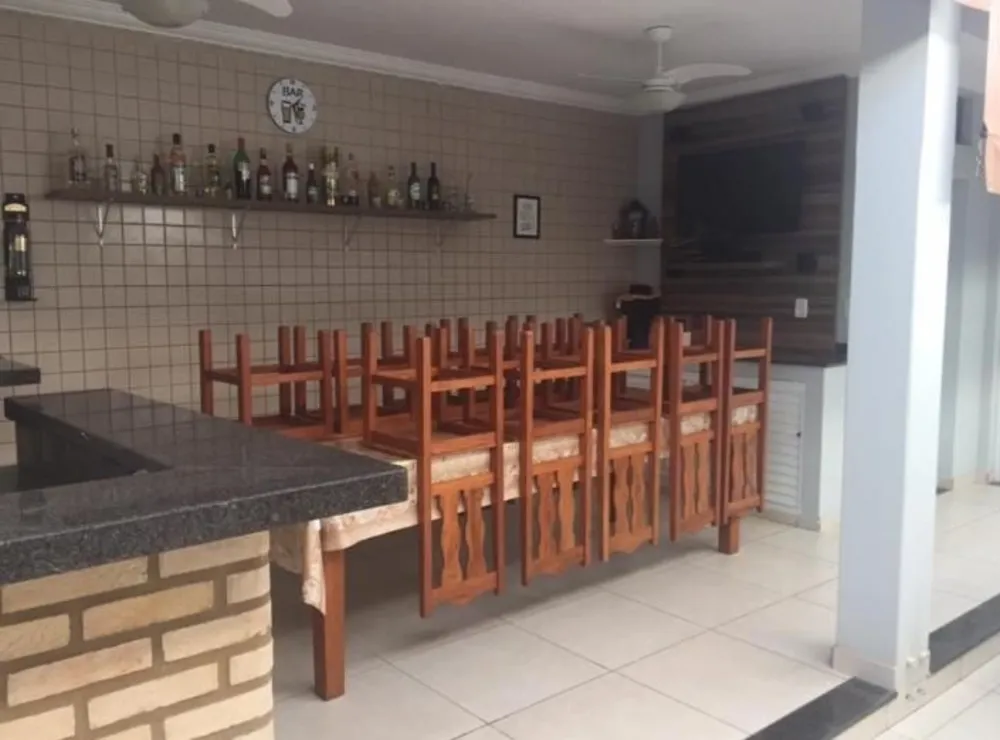 Casa, 3 quartos, 203 m² - Foto 2