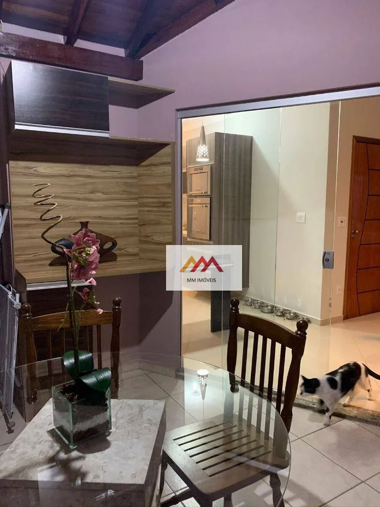 Casa, 3 quartos, 139 m² - Foto 2