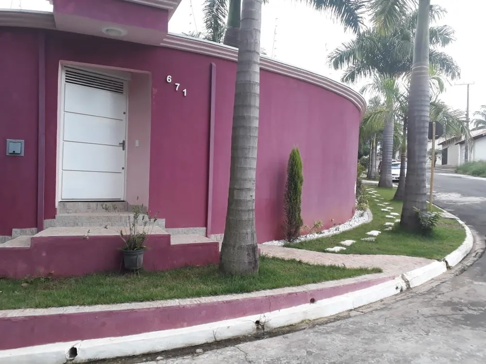 Casa, 3 quartos, 201 m² - Foto 2