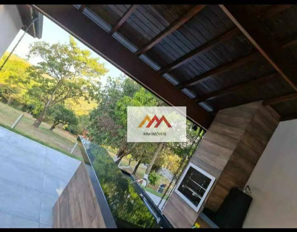 Chácara, 4 quartos, 2200 m² - Foto 1