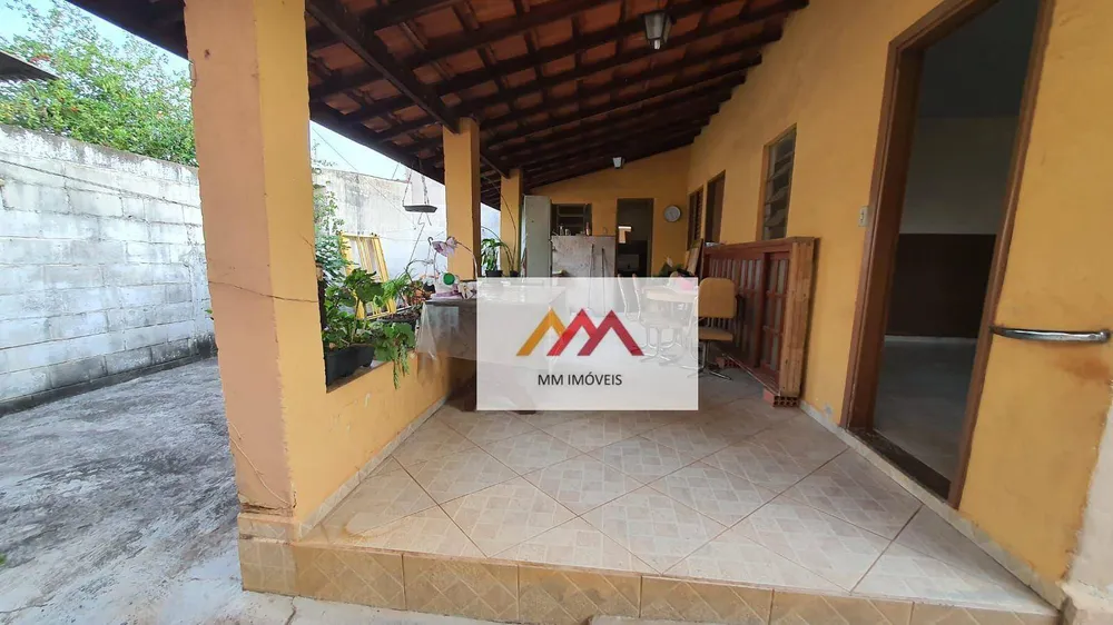 Casa, 2 quartos, 108 m² - Foto 1