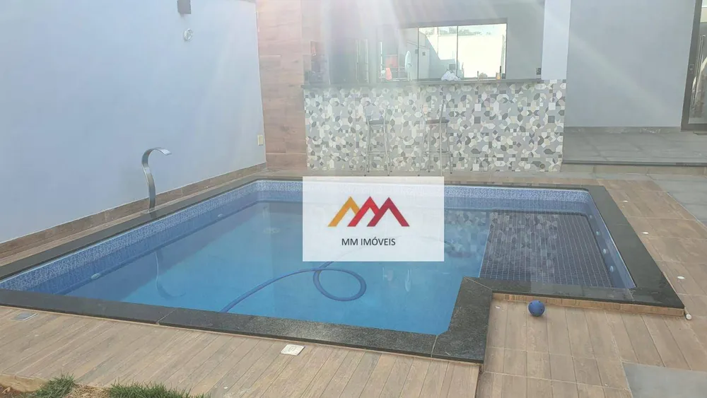 Casa, 3 quartos, 182 m² - Foto 1