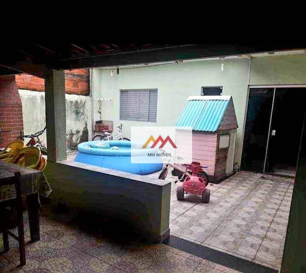 Casa, 3 quartos, 200 m² - Foto 1