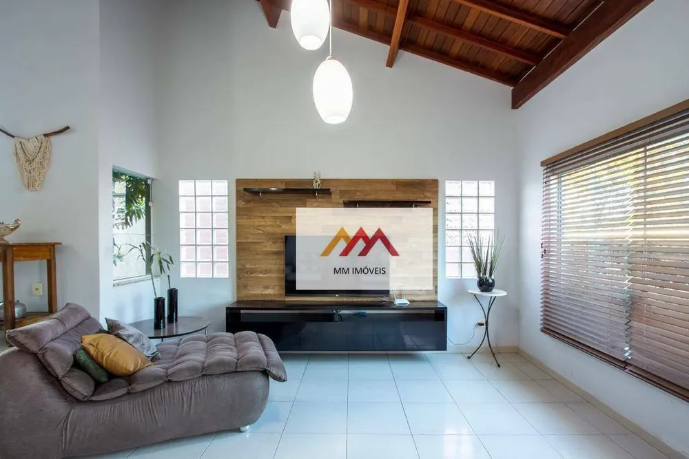 Casa, 3 quartos, 295 m² - Foto 3