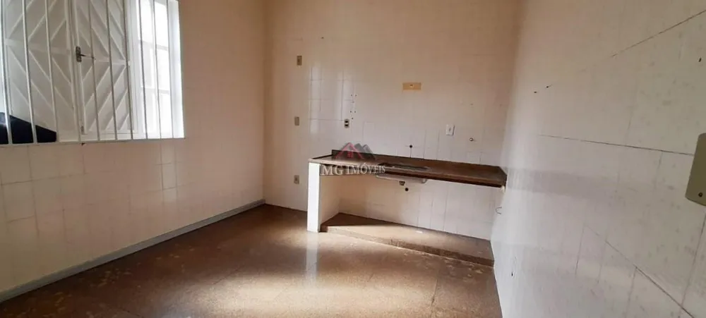 Casa, 3 quartos, 160 m² - Foto 3