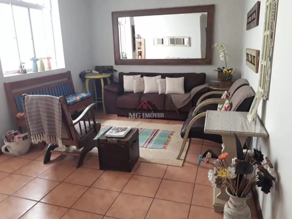 Apartamento à venda com 3 quartos, 114m² - Foto 1