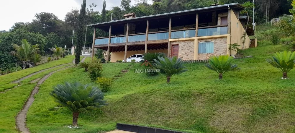 Casa à venda com 3 quartos, 220m² - Foto 3