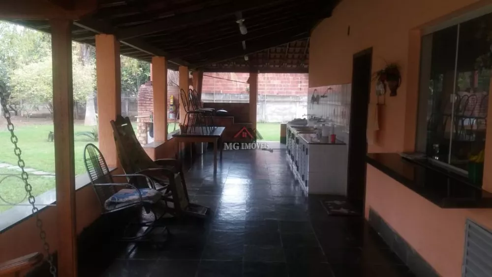 Fazenda à venda com 3 quartos, 2100m² - Foto 12