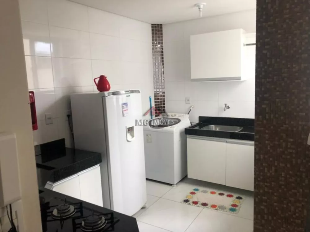 Apartamento à venda com 2 quartos, 75m² - Foto 3