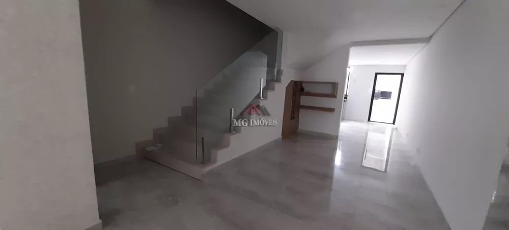 Casa à venda com 3 quartos, 280m² - Foto 3