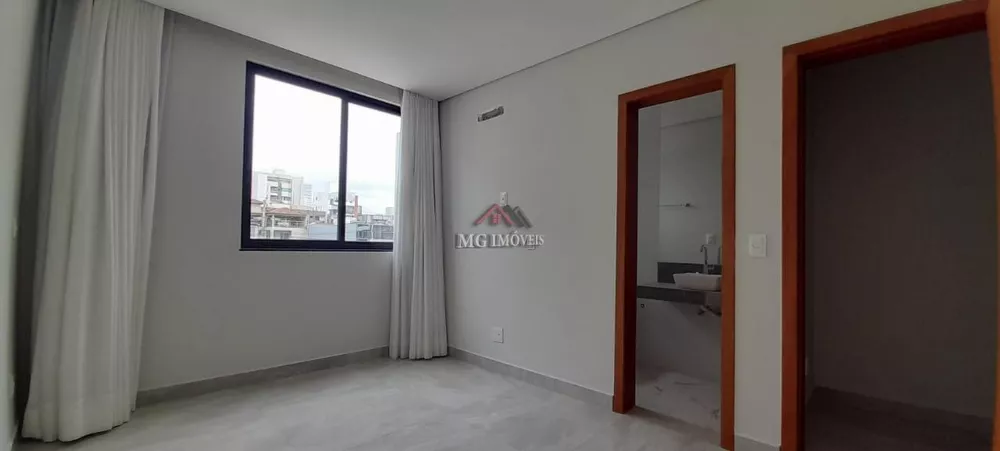 Casa à venda com 3 quartos, 280m² - Foto 6