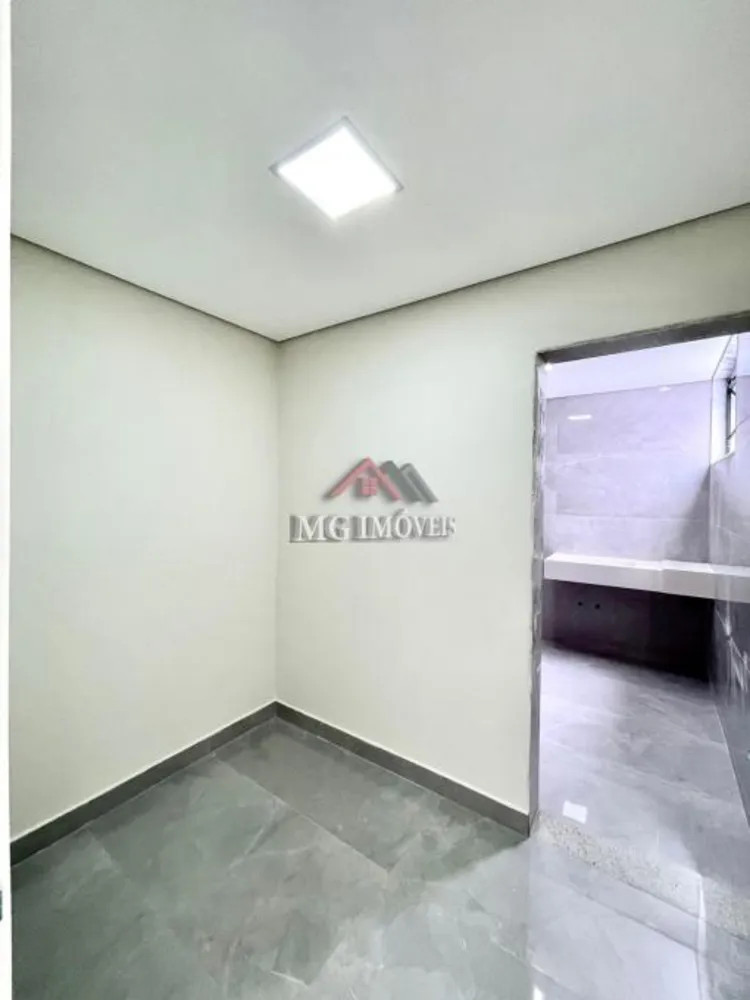 Apartamento, 4 quartos, 220 m² - Foto 1