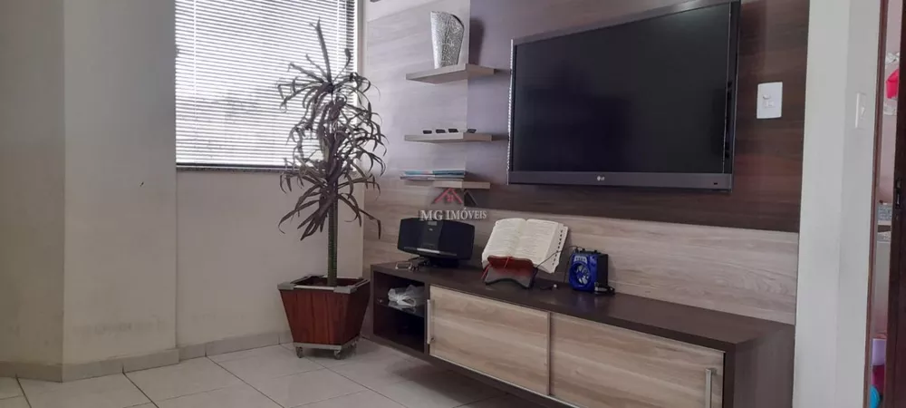 Apartamento à venda com 3 quartos - Foto 3