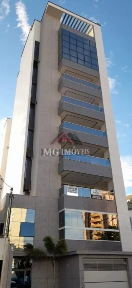 Cobertura à venda com 3 quartos, 200m² - Foto 2