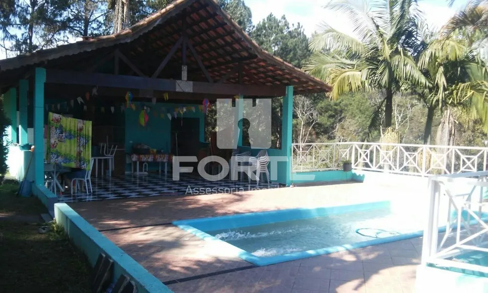 Chácara, 8 quartos, 8000 m² - Foto 9