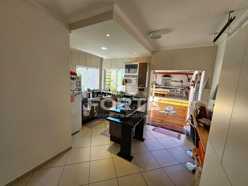 Casa, 3 quartos, 200 m² - Foto 3