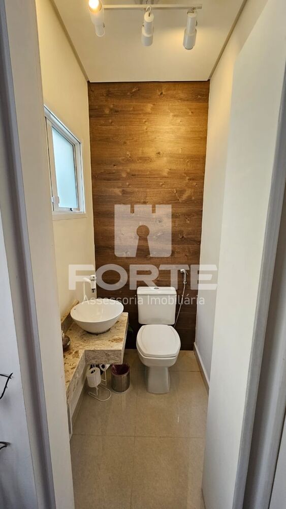 Casa, 3 quartos, 200 m² - Foto 1