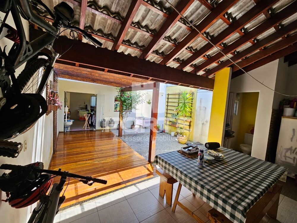 Casa, 3 quartos, 200 m² - Foto 2