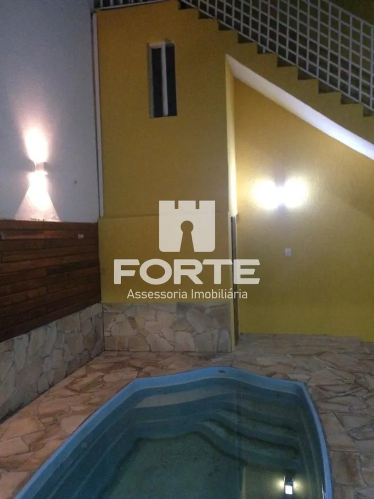 Casa, 3 quartos, 189 m² - Foto 3