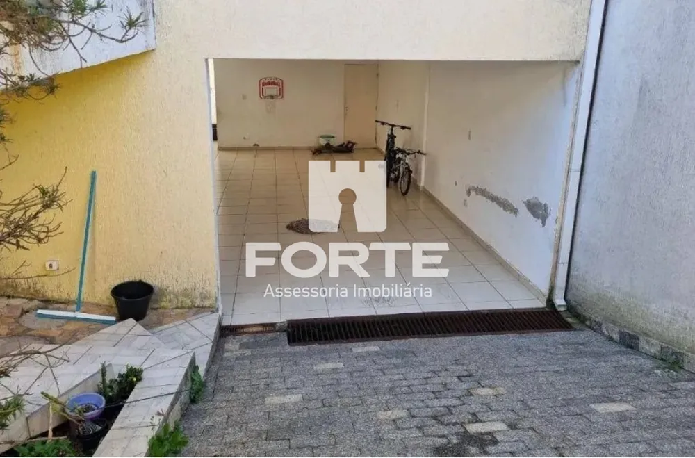 Casa, 3 quartos, 189 m² - Foto 2