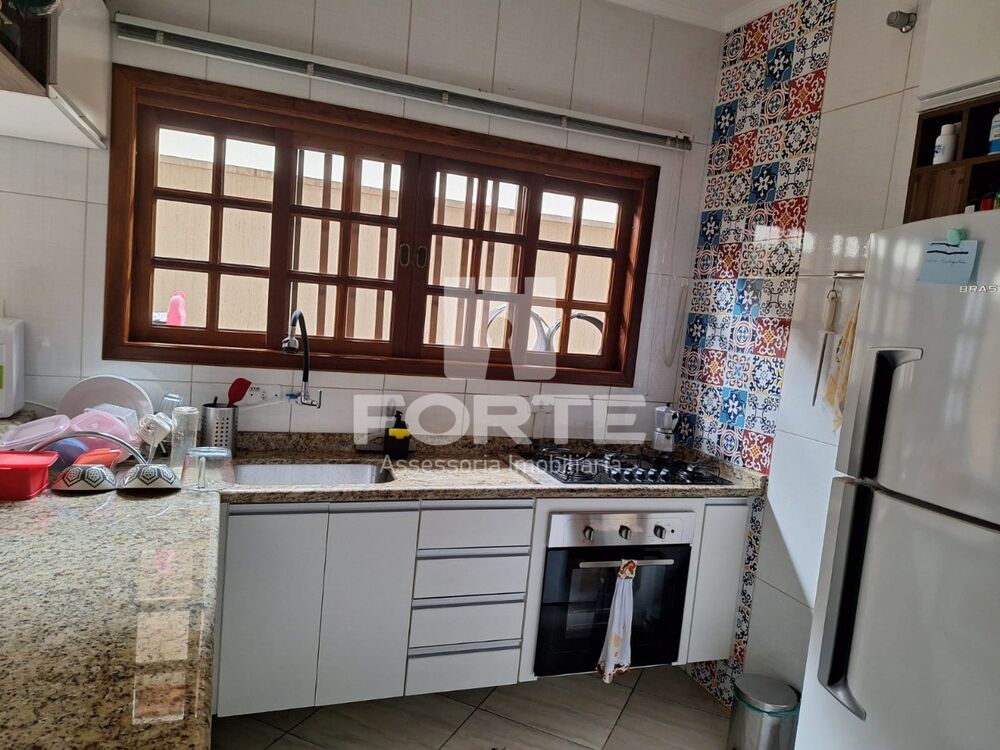 Casa, 3 quartos, 163 m² - Foto 3