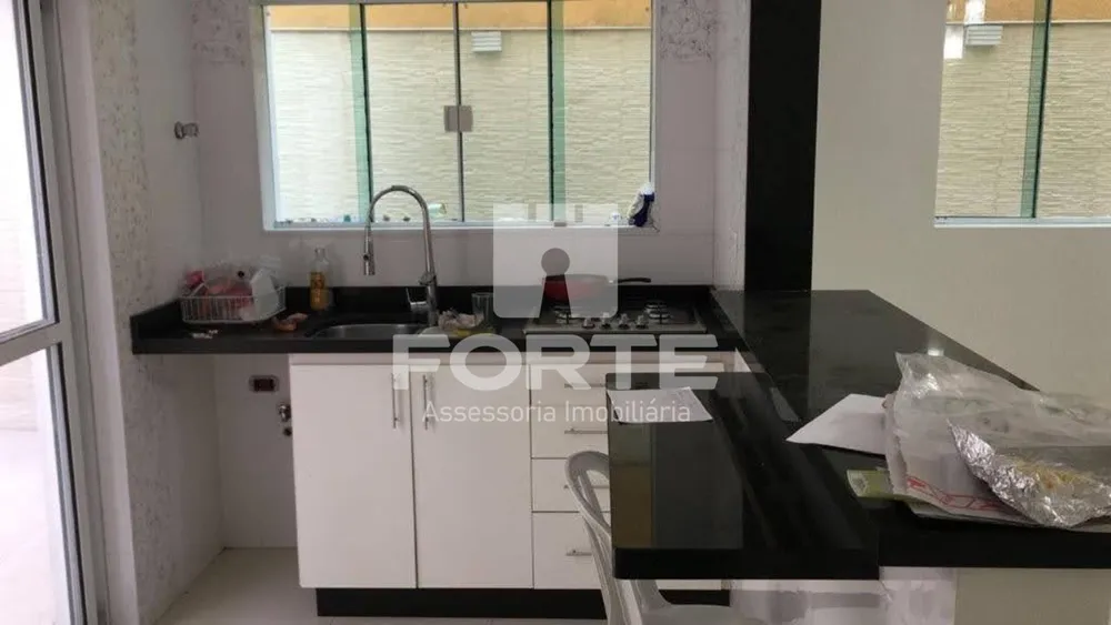 Casa, 4 quartos, 200 m² - Foto 8