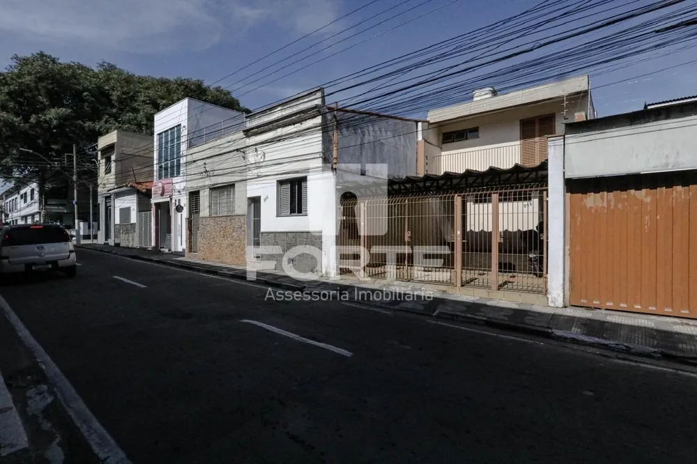Casa, 3 quartos, 249 m² - Foto 1
