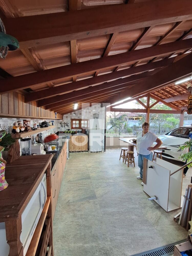 Chácara, 4 quartos, 7400 m² - Foto 9