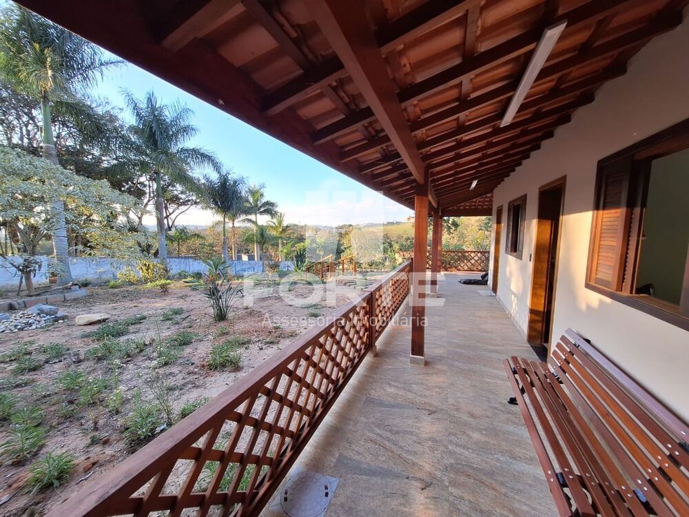 Chácara, 4 quartos, 7400 m² - Foto 1