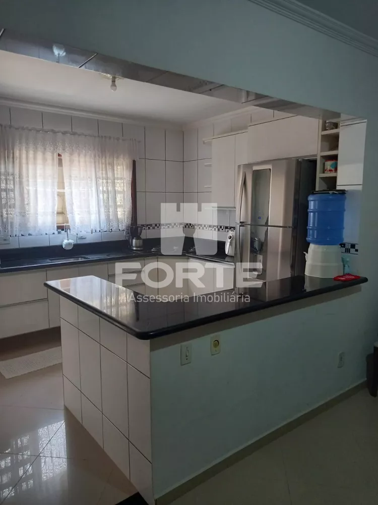 Casa, 3 quartos, 131 m² - Foto 4