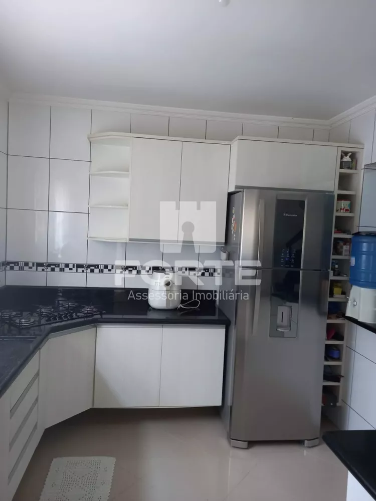 Casa, 3 quartos, 131 m² - Foto 10