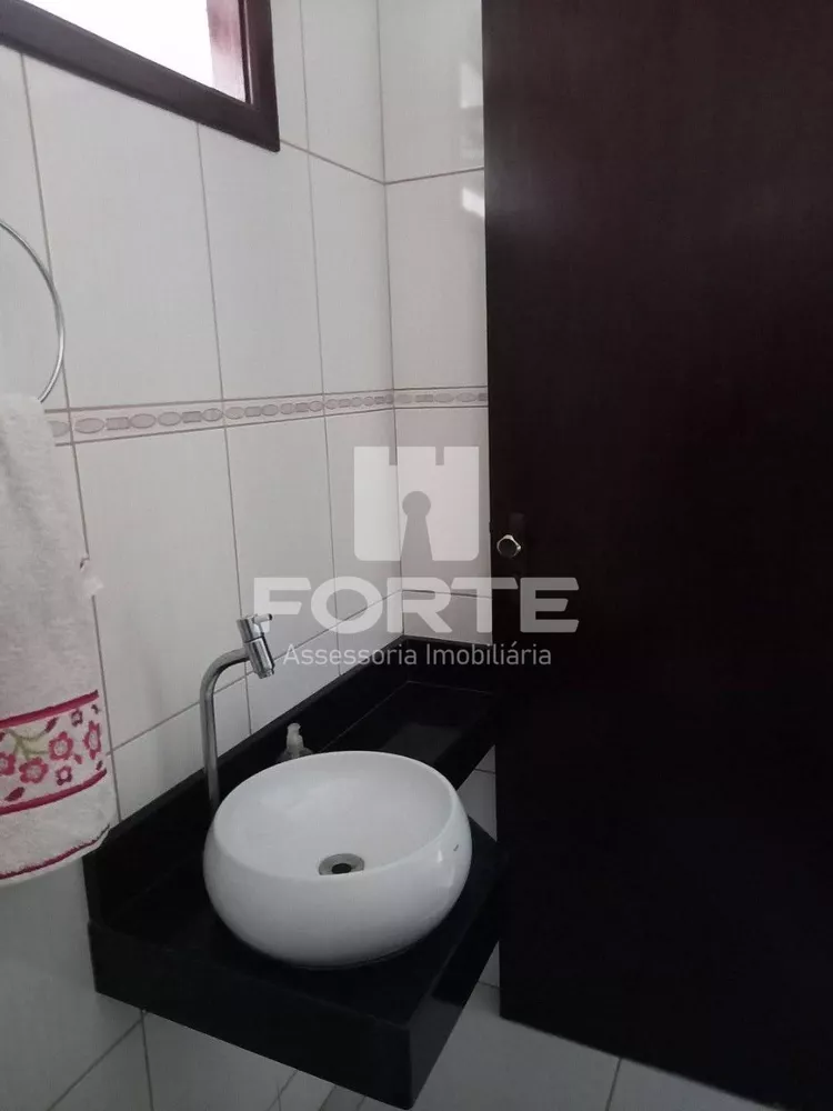 Casa, 3 quartos, 131 m² - Foto 8