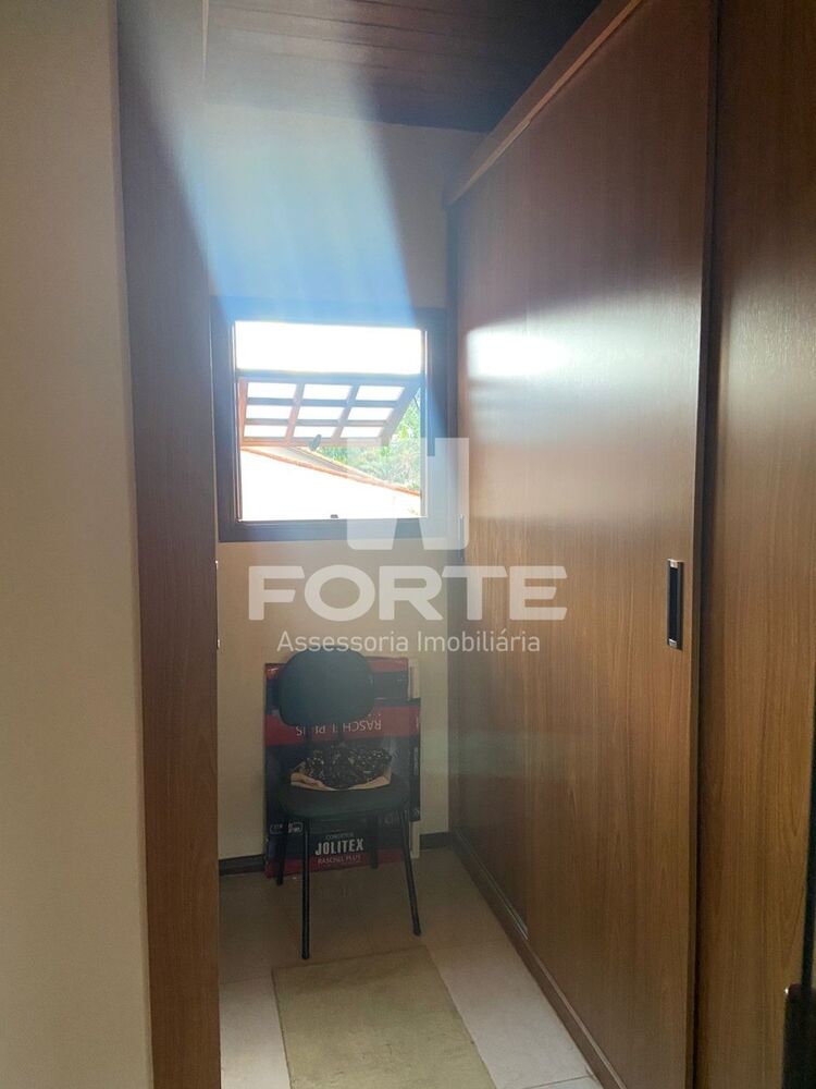 Casa, 3 quartos, 208 m² - Foto 17