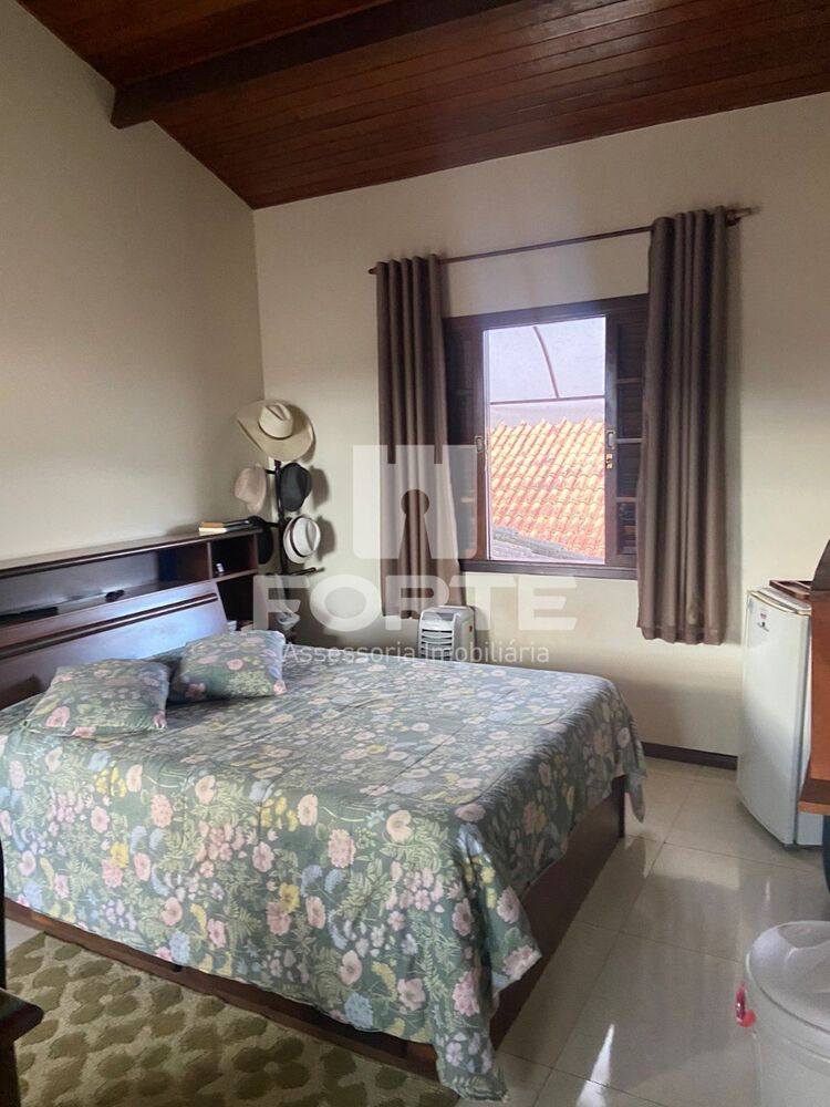 Casa, 3 quartos, 208 m² - Foto 9